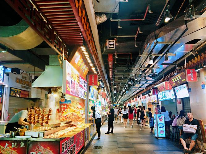 成都美食街深圳（深圳美食城）