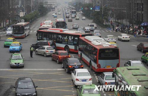 成都交通出行情况最新消息新闻联播（成都出行交通路况信息）