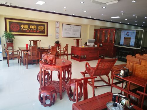 成都哪里有卖红木家具的（成都红木家具市场在哪里）