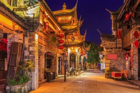 成都旅游排名第一是哪个地方-